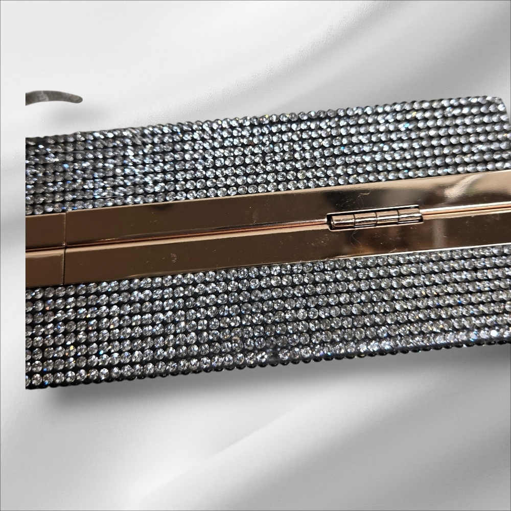 Ace of Spades Silver and Black Clutch - Picture 5 of 8